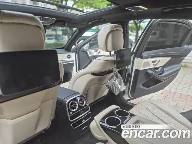 Mercedes-Benz S-Class 2018 — Photo 5/18