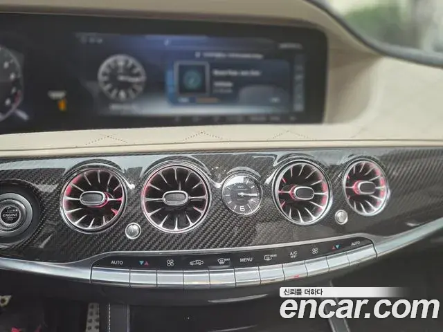 Mercedes-Benz S-Class 2018 — Photo 17/18