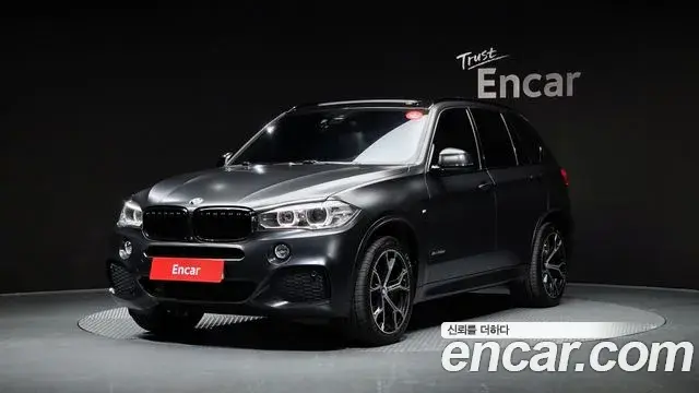 BMW X5 2018 — ფოტო 11/20