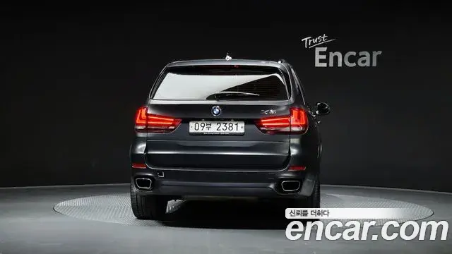BMW X5 2018 — ფოტო 5/20