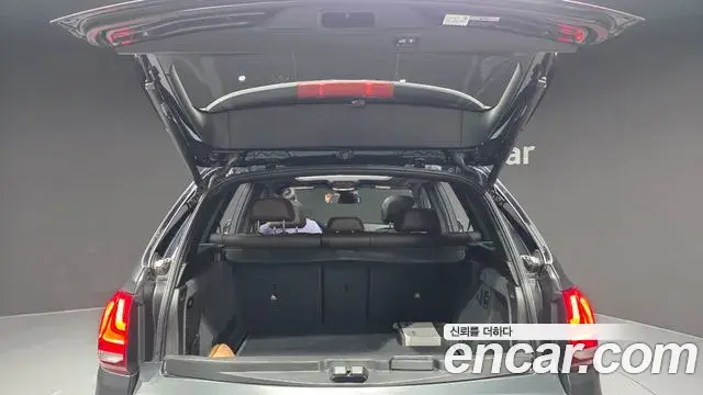 BMW X5 2018 — ფოტო 17/20