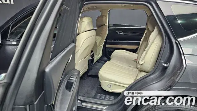 Genesis GV80 2022 — Photo 1/20