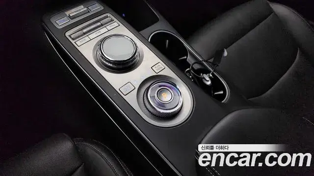 Genesis GV70 2021 — Şəkil 4/20