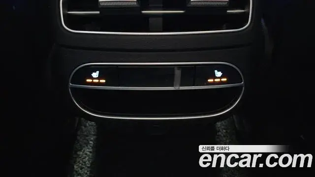 Genesis GV70 2021 — Şəkil 12/20