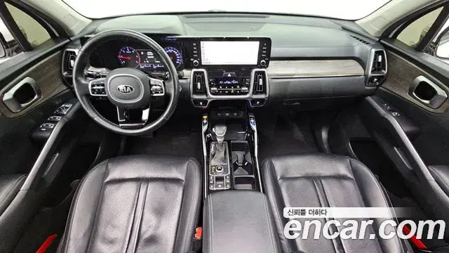 Kia Sorento 2021 — Фото 7/20