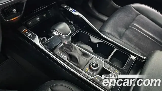 Kia Sorento 2021 — Фото 9/20