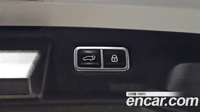 Kia Sorento 2021 — Фото 20/20