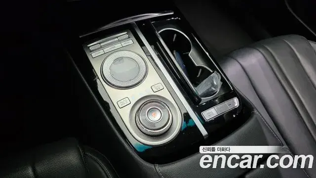 Genesis G80 2021 — Şəkil 13/20