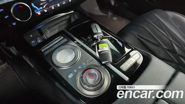 Genesis G80 2021 — Şəkil 14/20