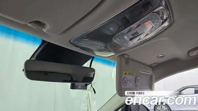 Genesis GV70 2021 — ფოტო 19/20