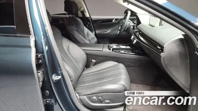 Genesis G80 2022 — Şəkil 19/20
