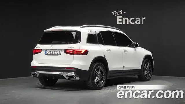 Mercedes-Benz GLB-Class 2022 — Şəkil 3/20
