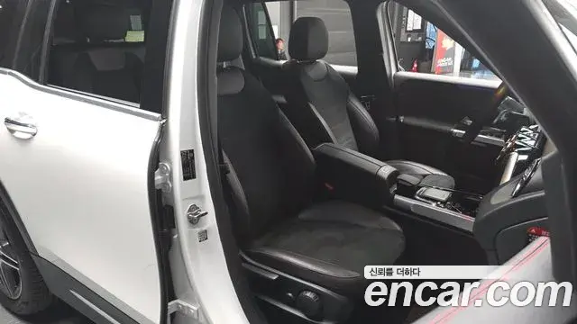 Mercedes-Benz GLB-Class 2022 — Şəkil 14/20