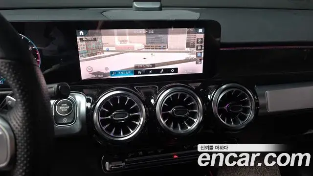 Mercedes-Benz GLB-Class 2022 — Şəkil 5/20