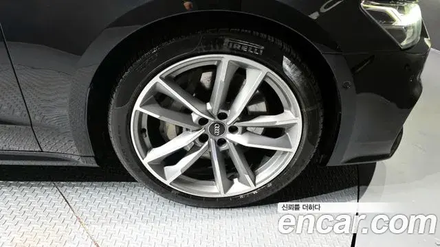 Audi A7 2020 — Şəkil 9/20