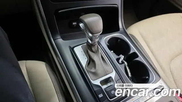 Kia Carnival 2021 — Фото 9/20