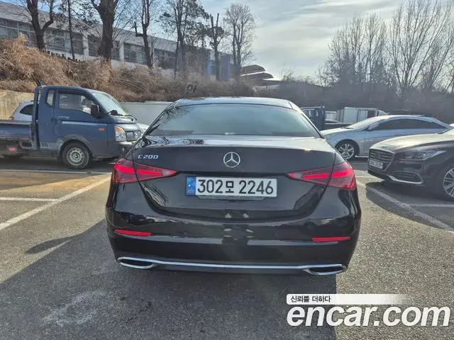 Mercedes-Benz C-Class 2022 — Şəkil 18/19