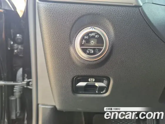 Mercedes-Benz C-Class 2022 — Şəkil 6/19