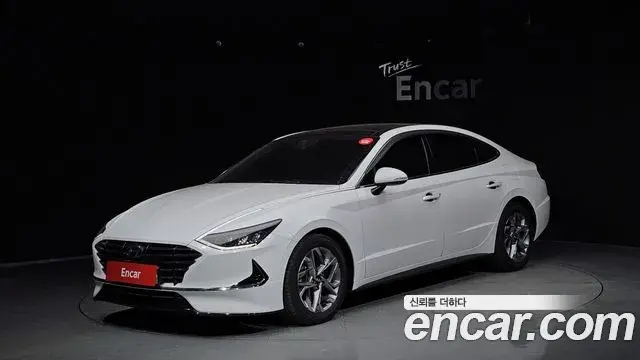 Hyundai Sonata Hybrid 2019 — Photo 5/20