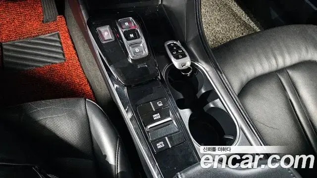Hyundai Sonata Hybrid 2019 — Photo 7/20