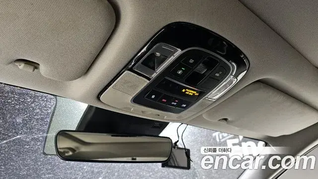 Hyundai Sonata Hybrid 2019 — Photo 18/20