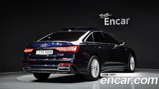 Audi A6 2019 — Photo 12/20