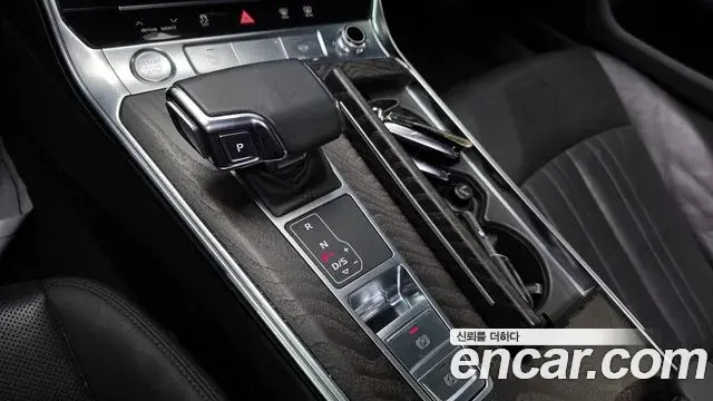 Audi A6 2019 — Photo 2/20