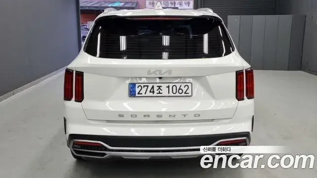 Kia Sorento 2021 — Фото 3/18