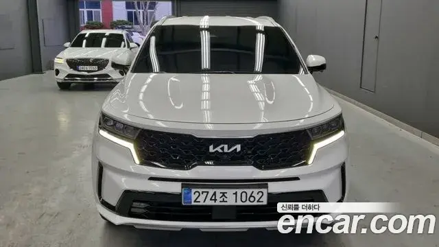 Kia Sorento 2021 — Фото 4/18