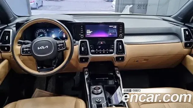 Kia Sorento 2021 — Фото 7/18