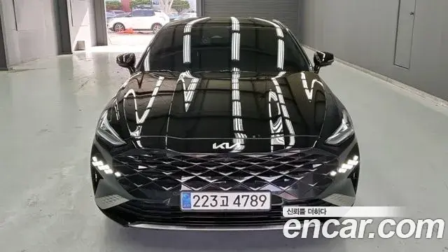Kia K8 2022 — ფოტო 5/18
