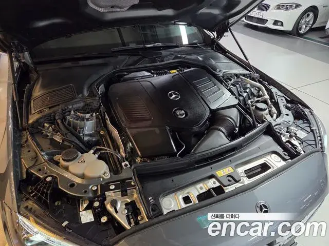 Mercedes-Benz C-Class 2022 — Şəkil 8/20