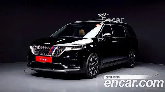 Kia Carnival 2022 — ფოტო 1/20