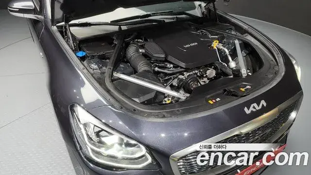 Kia The K9 2018 — Photo 13/20