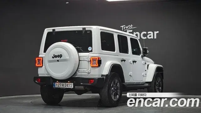 Jeep Wrangler 2021 — Фото 2/20
