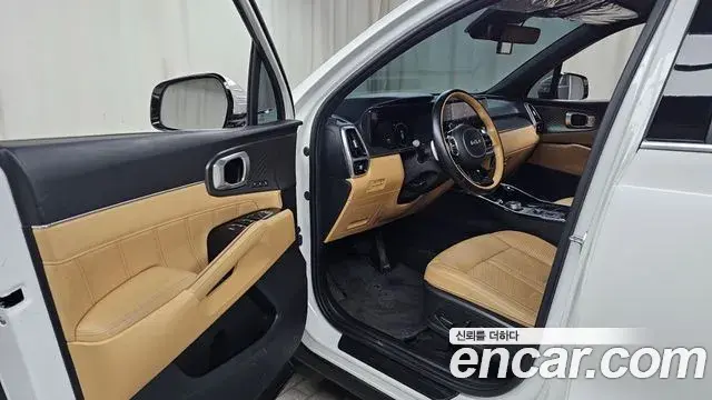 Kia Sorento 2023 — ფოტო 11/20