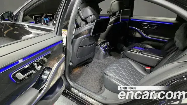 Mercedes-Benz S-Class 2022 — ფოტო 8/20