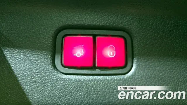 Mercedes-Benz S-Class 2022 — ფოტო 16/20