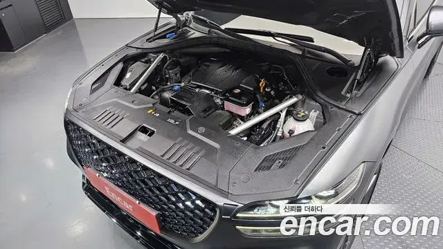 Genesis GV70 2021 — Photo 6/20