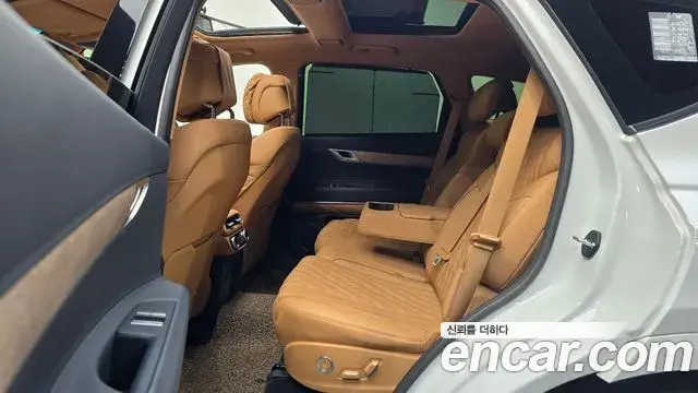 Genesis GV80 2023 — Şəkil 19/20