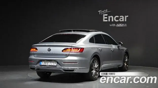 Volkswagen Arteon 2020 — Фото 2/20