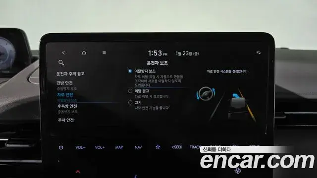 Hyundai Staria 2022 — ფოტო 6/20