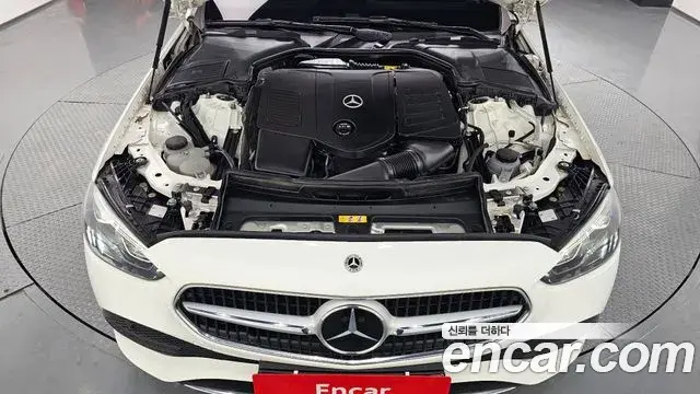Mercedes-Benz C-Class 2022 — Photo 17/20