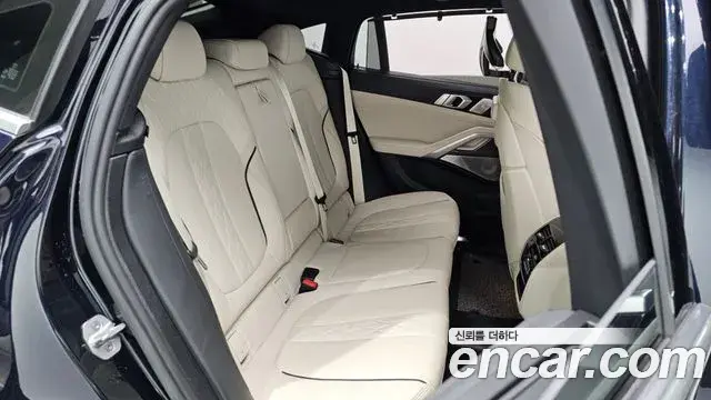 BMW X6 2021 — ფოტო 7/20