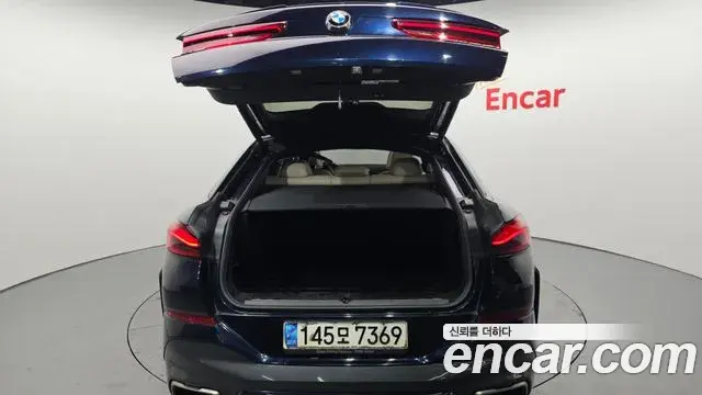 BMW X6 2021 — ფოტო 8/20