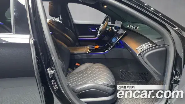 Mercedes-Benz S-Class 2022 — Фото 11/20
