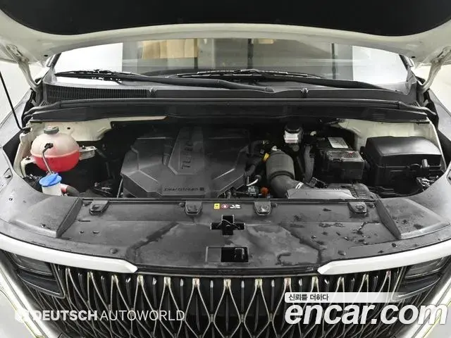Kia Carnival 2021 — Фото 5/20