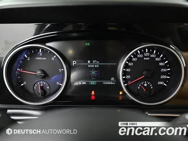 Kia Carnival 2021 — Фото 7/20