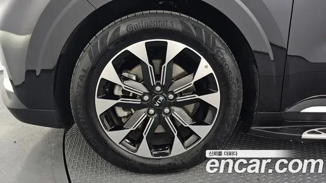 Kia Carnival 2020 — Photo 5/20