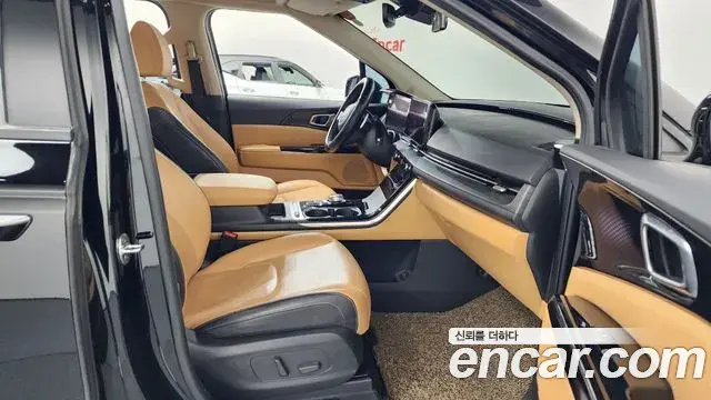 Kia Carnival 2021 — Photo 11/20